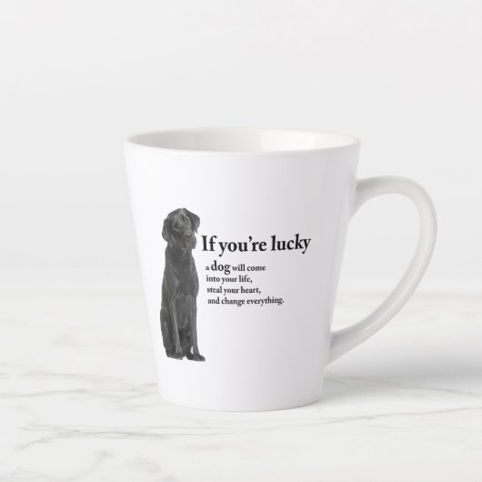 Lucky Black Lab Latte Tasse (Rechts)
