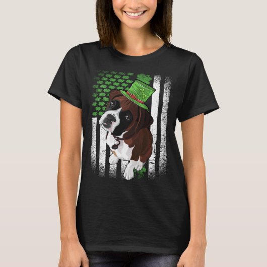 Lucky Boxer Dog St Patrick s Day T-Shirt (Vorderseite)