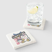 Lucky Cat Maneki Neko – Japanese Fortune Cat Steinuntersetzer (Seitenansicht)