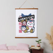 Lucky Cat Maneki Neko – Japanese Fortune Cat  Wandteppich Mit Holzrahmen (Schlafzimmer)