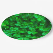 Lucky Celtic Irish Green Kleeblatts Pappteller (Schrägansicht)