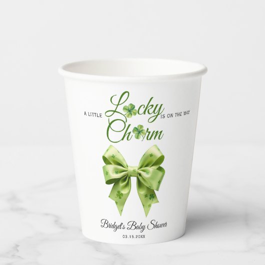 Lucky Charm Bogen St. Patrick's Day Babydusche Pappbecher (Rückseite)