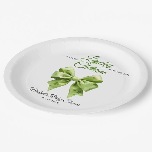 Lucky Charm Bogen St. Patrick's Day Babydusche Pappteller (Schrägansicht)