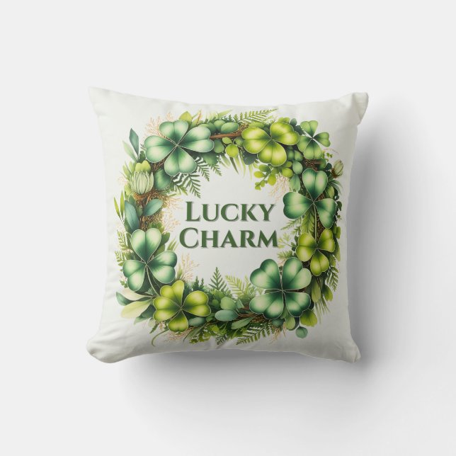 Lucky Charm Shamrock Wreath Throw Pillow Kissen (Vorderseite)