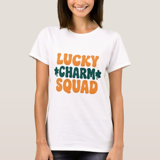 Lucky Charm Squad Glows St. Patrick's Day T-Shirt (Vorderseite)