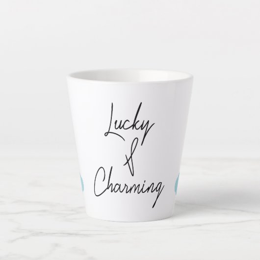 Lucky & Charming Rainbow 4-Leaf Clover Minimalisti Milchtasse (Vorderseite)