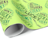 Lucky Closing Word Art Geschenkpapier (Rolleneckpunkt)