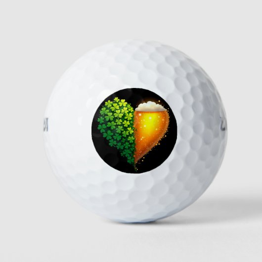Lucky Clover Design für St. Patrick's Day Golfball (Vorderseite)