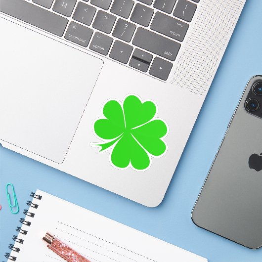 Lucky Clover Leaf & Kleeblatt / Irish St Patrick Aufkleber (Laptop mit iPhone)