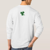 "Lucky Clover Pipe - St. Patrick's Day T-Shirt" T-Shirt (Rückseite)