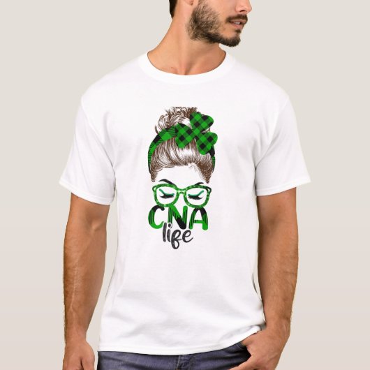 Lucky CNA St Patricks Day Apparel Irish Kleeblatt  T-Shirt (Vorderseite)