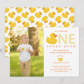 Lucky Duck First Birthday Photo Invitation Einladung (Vorne/Hinten)