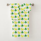 Lucky Duck Irish Kleeblatt Clover Rubber Ducky Badhandtuch Set (Insitu)