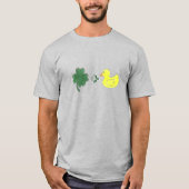 Lucky Duck Kleeblatt Duckie St. Patrick's Day T-Shirt (Vorderseite)