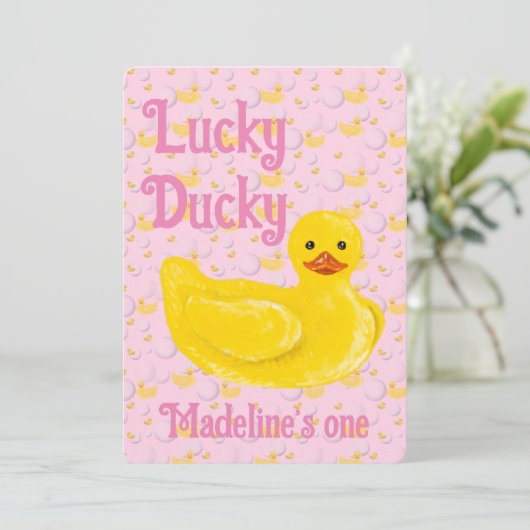 Lucky Ducky First Birthday Invitation Einladung (Stehend Vorderseite)