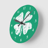 Lucky four leaf clover | St Patrick's Day clock Runde Wanduhr (Winkel)