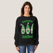 Lucky Gnome St Patrick S Niedlich Drei Gnomes Hold Sweatshirt (Vorne ganz)