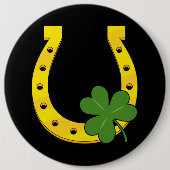 Lucky Golden Horseshoe mit Kleeblatt auf Schwarz Button (Vorderseite)
