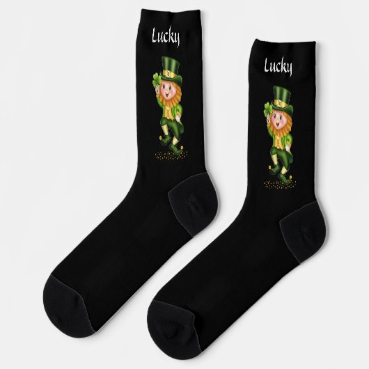 Lucky Green Gnome auf schwarzen Socken (Linkes Detail)