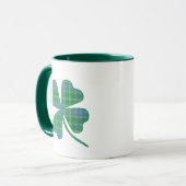 Lucky Green Plaid Shamrock Four-Leaf Clover  Tasse (Vorderseite Links)