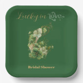  Lucky in Love Gold Glitter Shamrock Bridal Shower Pappteller (Vorderseite)
