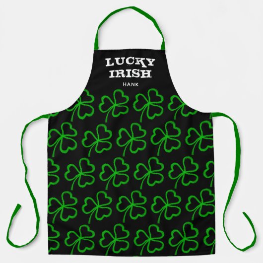 Lucky Irish Green Kleeblatt Pattern Black Monogram Schürze (Vorderseite)