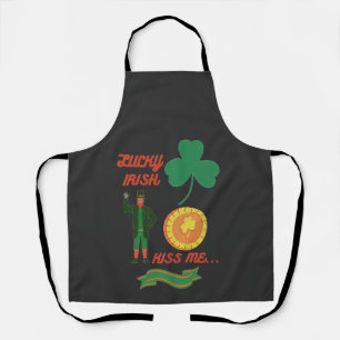 Lucky Irish Kiss Me happy St. Patricks Day T-Shi Schürze