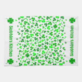 Lucky Irish Shamrocks Clover Personalized Geschirrtuch (Horizontal)