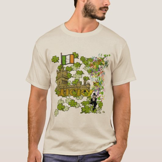 Lucky Leprechaun und seine irische Burg T-Shirt (Vorderseite)