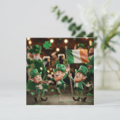 Lucky Leprechauns Heiliger Patrick Feiertagskarte (Stehend Vorderseite)