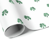 Lucky Little Four Leaf Clovers St. Patricks Day Geschenkpapier (Rolleneckpunkt)