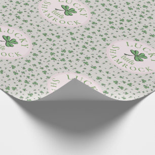 Lucky Little Kleeblatt St Patricks Day Geschenkpapier