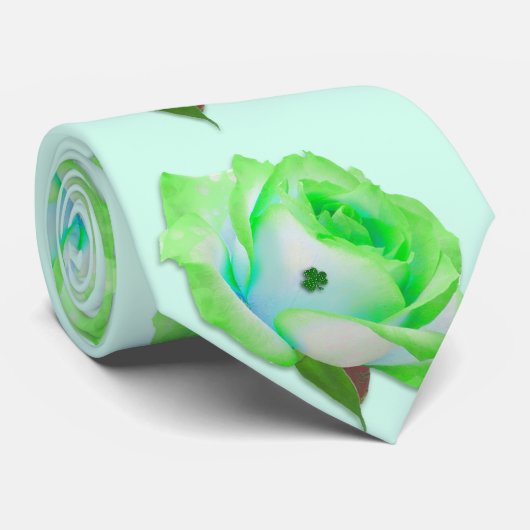 Lucky Roses Krawatte (Gerollt)