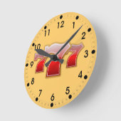Lucky Seven Runde Wanduhr (Winkel)