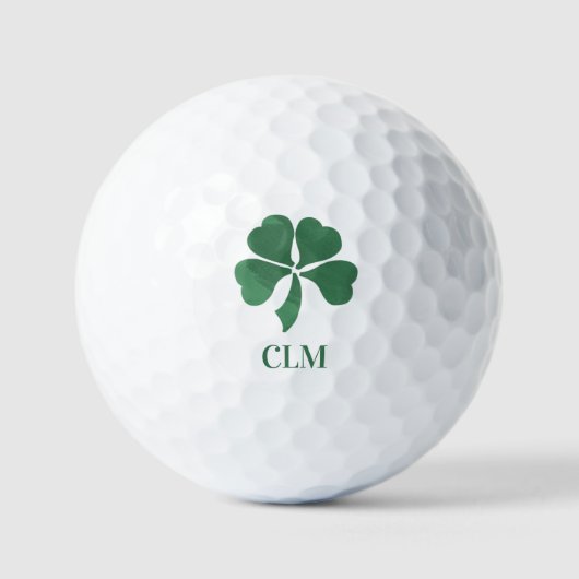 Lucky Shot Mit Monogramm Irish Four Leaf Clovers Golfball (Vorderseite)