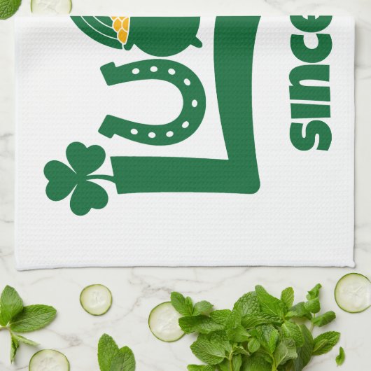 Lucky since Year Geschirrtuch (Gefaltet)