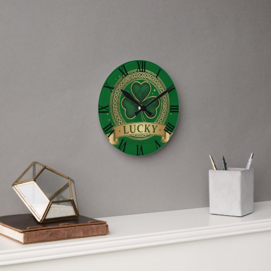 Lucky St Patrick's Day Shamrock Irish Roman Clock Runde Wanduhr (Büro)