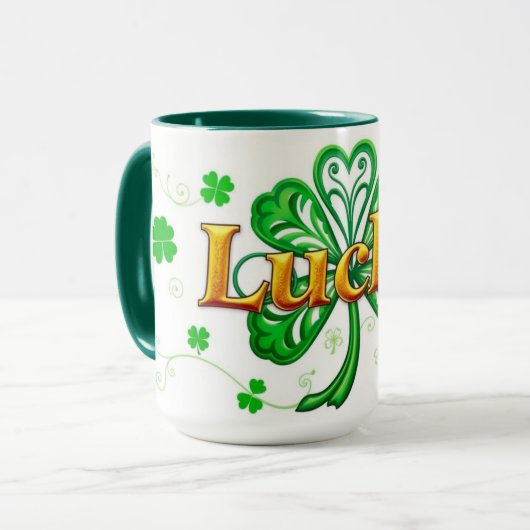 Lucky Text Shamrock Pattern St. Patrick's Tasse (Vorderseite Links)