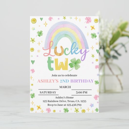 Lucky Two Four Leaf Clover Birthday Invitation Einladung (Stehend Vorderseite)