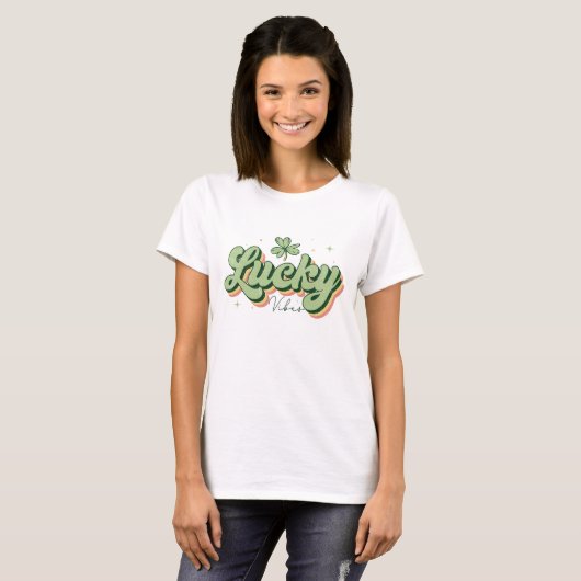 Lucky Vibes Kleeblatt St. Patrick's Day T-Shirt (Vorne ganz)