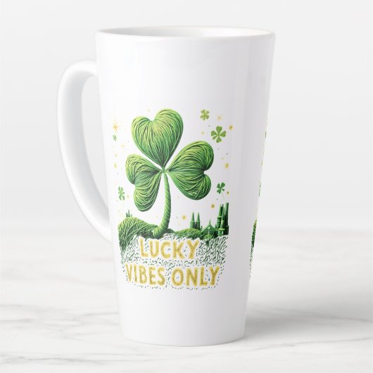 Lucky Vibes Only Yarn Clover St Patrick's Day Milchtasse (Linke Ecke)