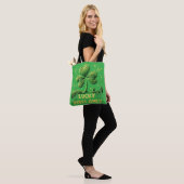Lucky Vibes Only Yarn Clover St Patrick's Day Tasche (Am Model)