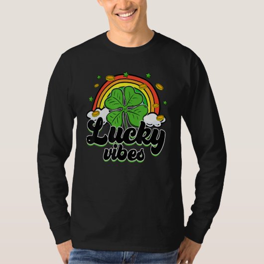 Lucky Vibes Retro Rainbow Shamrock St. Patrick's D T-Shirt (Vorderseite)