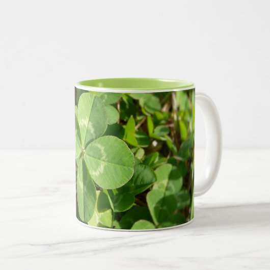 Lucky Vierblättriges Kleeblatt Zweifarbige Tasse (VorderseiteRechts)