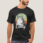 Lucky Vintage Cat Graphic T-Shirt (Vorderseite)