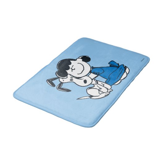 Lucy Hugging Snoopy Badematte (Schrägansicht)