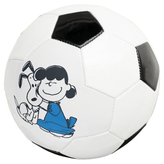 Lucy Hugging Snoopy Fußball (Dreiviertel)