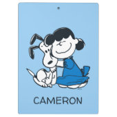 Lucy Hugging Snoopy Klemmbrett (Rückseite)