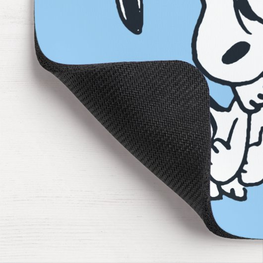 Lucy Hugging Snoopy Mousepad (Ecke)