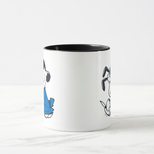 Lucy Hugging Snoopy Tasse (Zentrum)